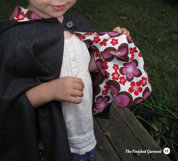 Red Riding cape from the book Little Things to Sew, as sewn by The Finished Garment.