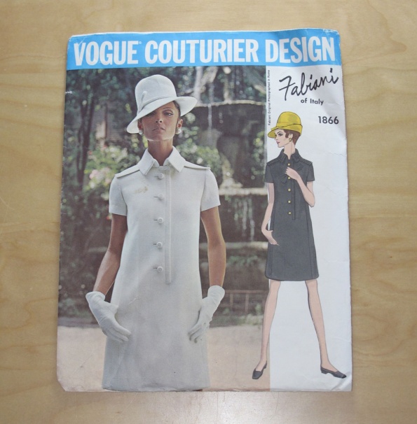 Vogue 1866 Vogue Couturier Design Fabiani - One-Piece Dress